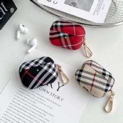 The diamond-patterned retro all-inclusive protective case is suitable for AirPods
